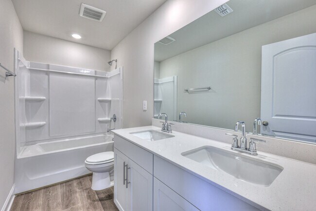 Building Photo - 1291 Bluffton Cir