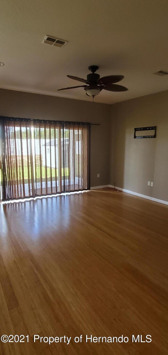 Building Photo - 15708 Durango Cir