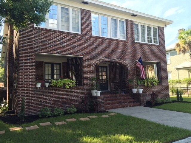 Building Photo - 1334 N Laura St