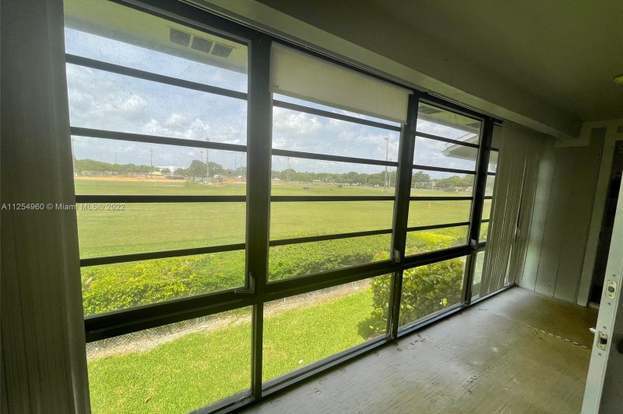 Building Photo - 9727 Hammocks Blvd