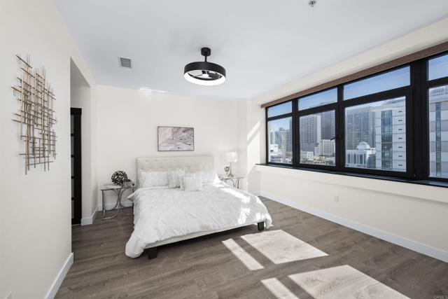 Building Photo - 1551 Fourth Ave