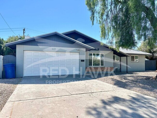 Building Photo - 117 W Del Rio Dr