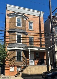 Building Photo - 35 Norfolk St