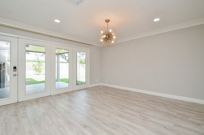 Building Photo - 9606 Highmeadow Dr