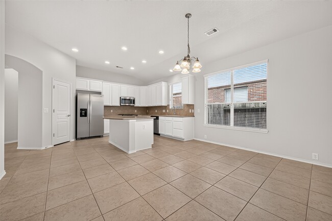 Building Photo - 24518 Carlton Springs Ln