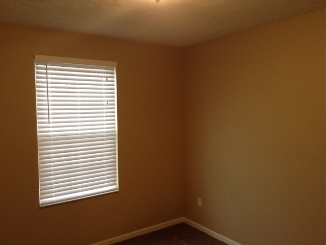 Building Photo - 283 Deer Creek Dr