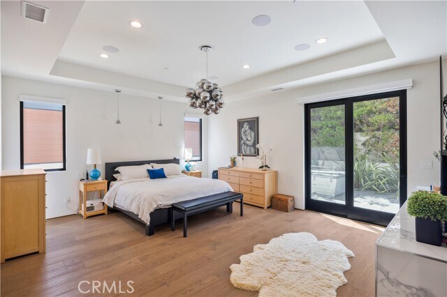 Building Photo - 332 Avenue E