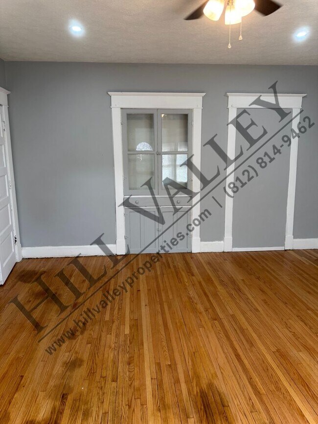 Building Photo - 1333 S 10th St