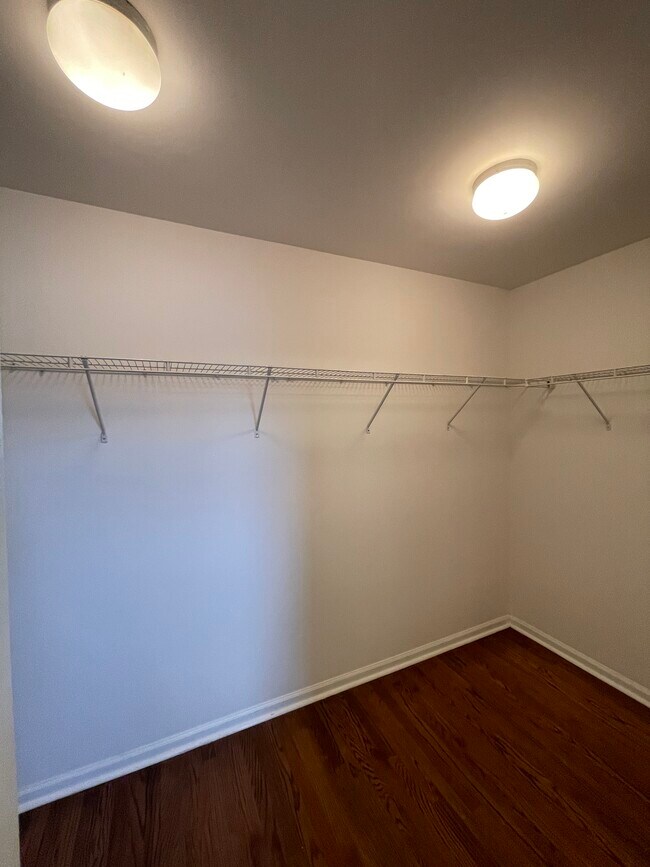 Building Photo - 2703 Bramble Ridge Ct