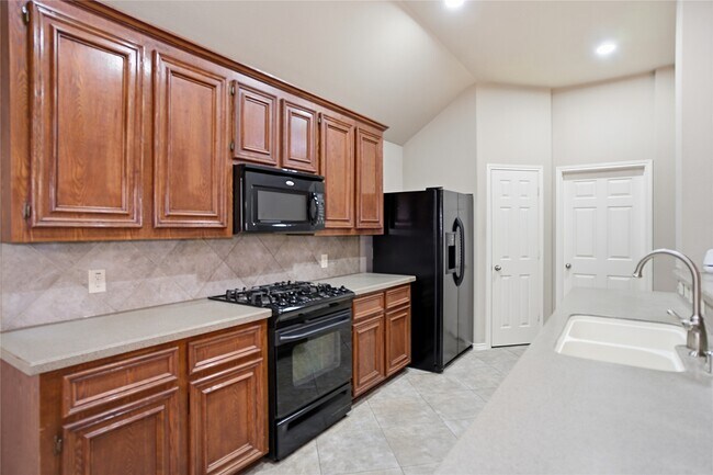 Building Photo - 2107 Sherbrook Park Ln