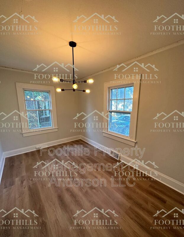 Building Photo - 611 Bonham Ct