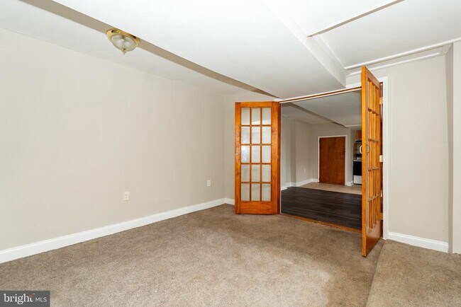 Building Photo - 5763 Pemberton St