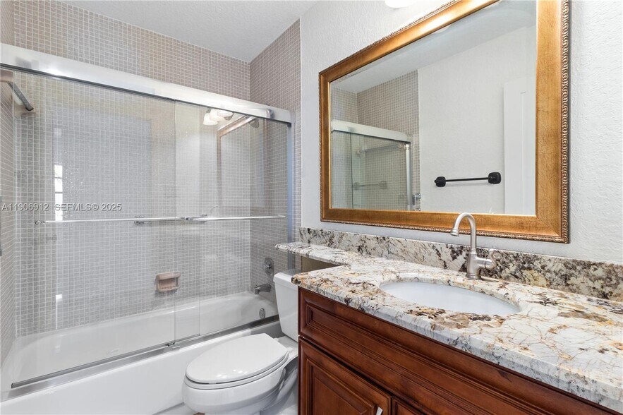 Building Photo - 21344 Escondido Way S