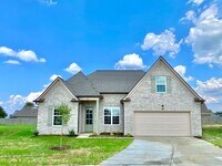 Building Photo - Now Leasing a 5-bedroom 3 bath home in Walls, Mississippi at Mallard Park