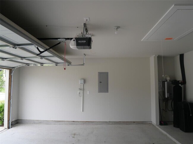 Building Photo - 2722 Oakleaf Ash Ln