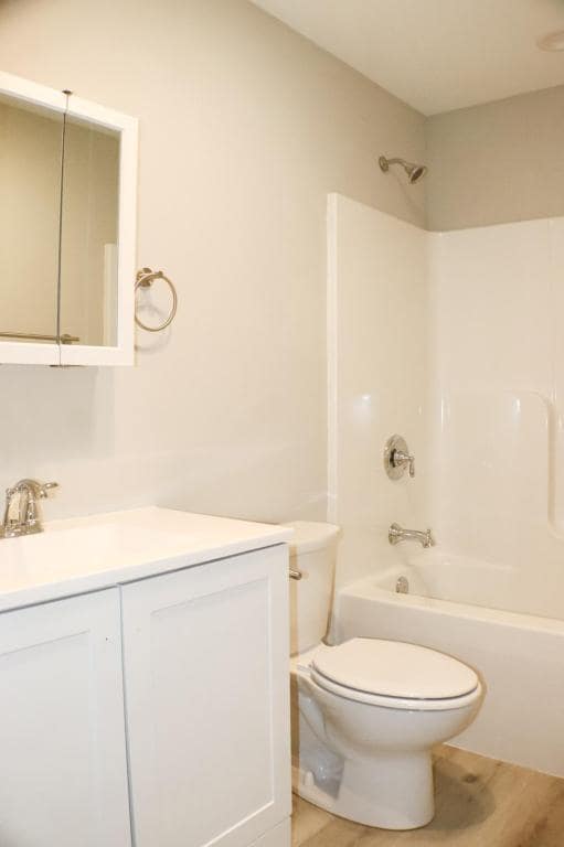 Building Photo - 12 Rockridge Ct