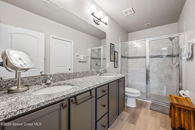 Building Photo - 763 Simeon Dr