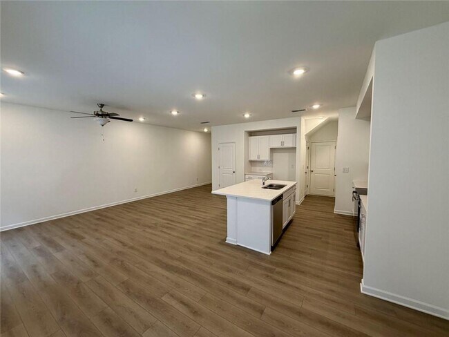 Building Photo - 5333 Frontier Ct