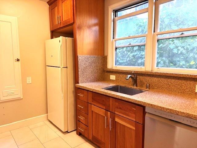 Building Photo - 515 N El Camino Real