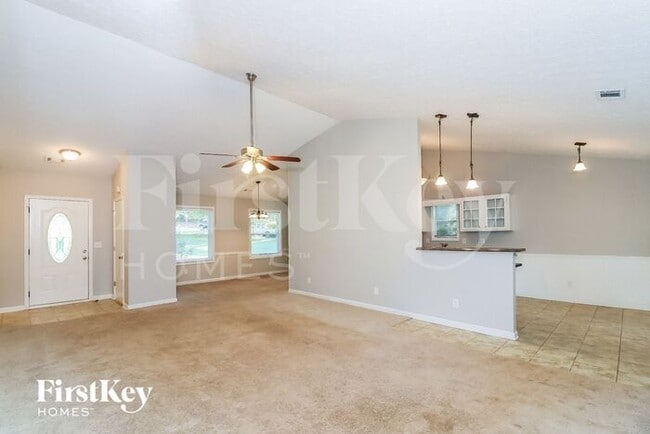 Building Photo - 824 Riverstone Ln