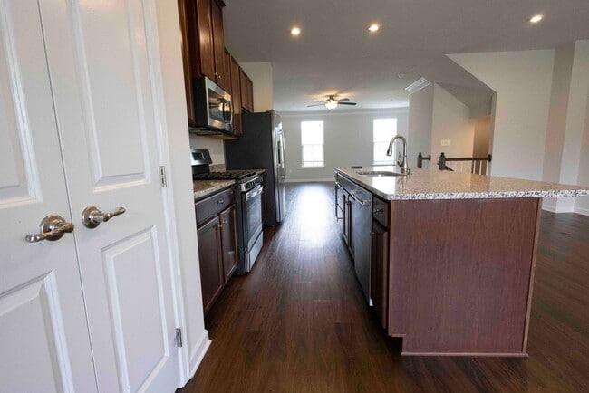 Building Photo - Charming 3 Bedroom/2.5 Bathroom in Bel Air, MD!