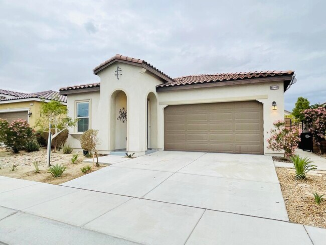 Building Photo - 85468 Treviso Dr