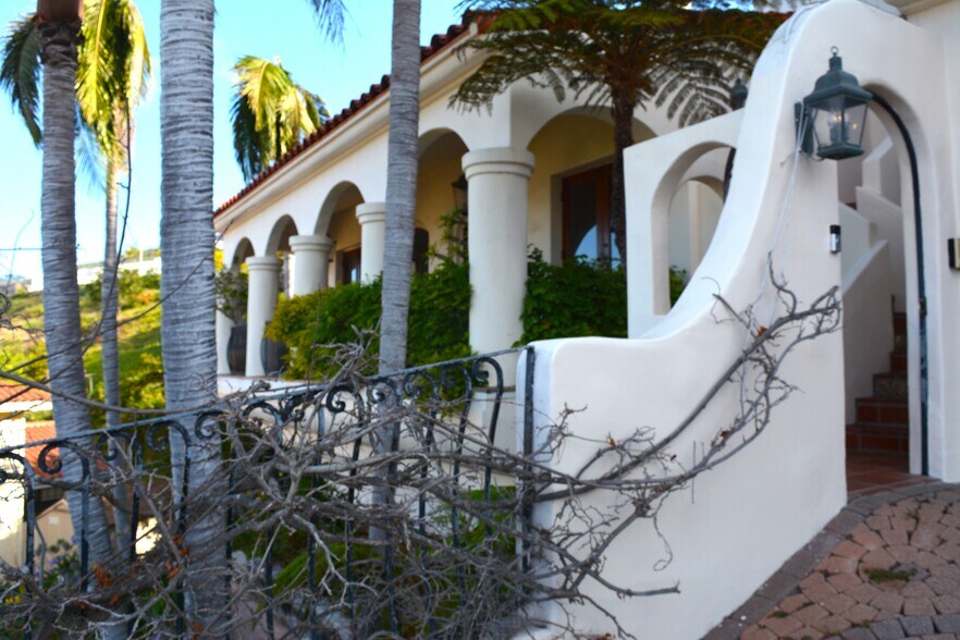 Building Photo - 32415 Aqua Vista Dr