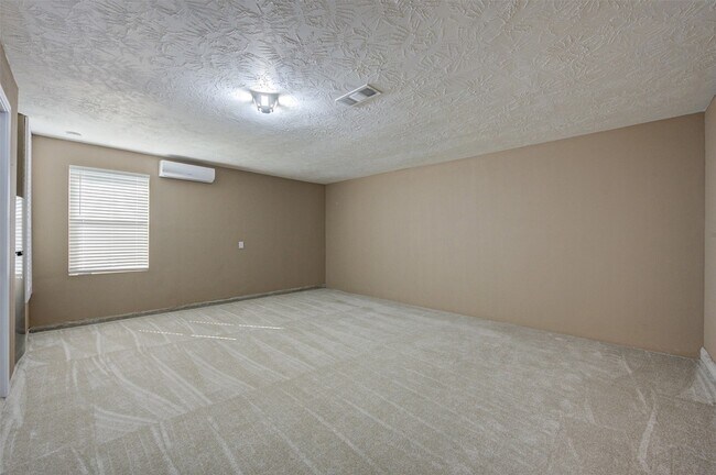 Building Photo - 16011 Heights Harvest Ln