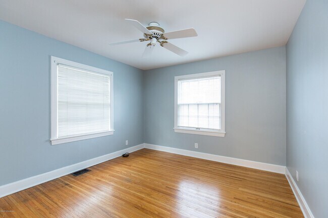 Building Photo - 3607 St Germaine Ct