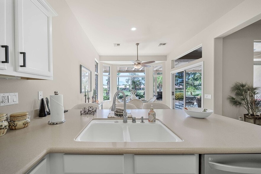 Building Photo - 78337 Gray Hawk Dr