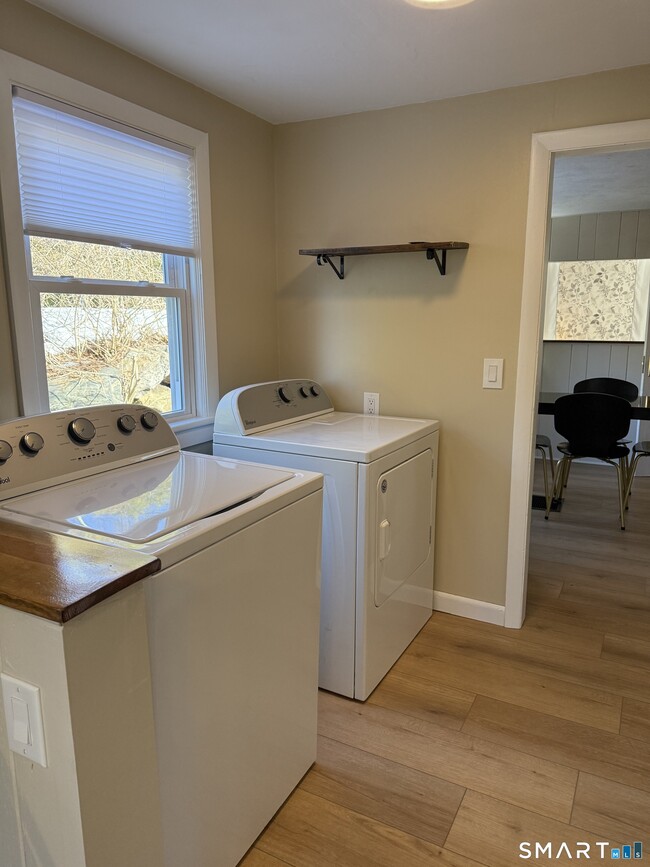 Building Photo - 27 Dilliston Rd