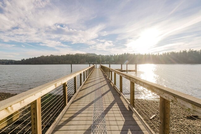 Building Photo - Impeccable Low Bank Bainbridge Waterfront Home with Private Dock