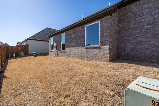 Building Photo - 7627 Woodbine Ln