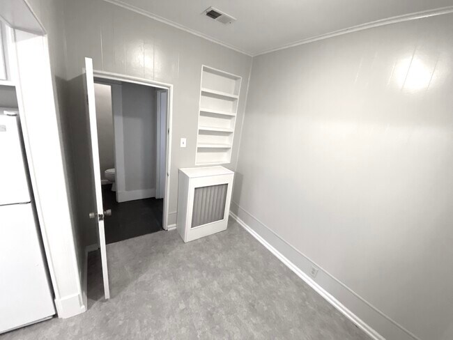 Building Photo - 1263 Agnes Pl