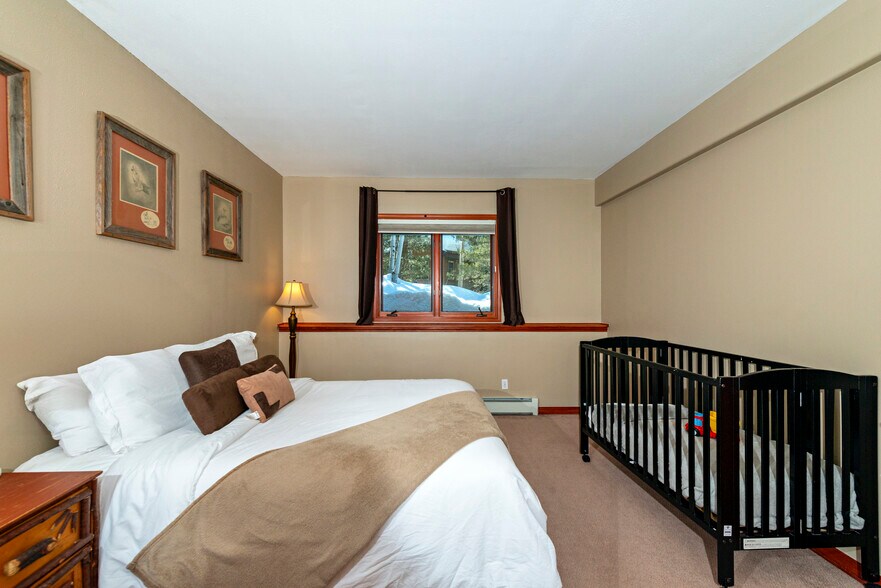 Building Photo - 2655 Windward Way