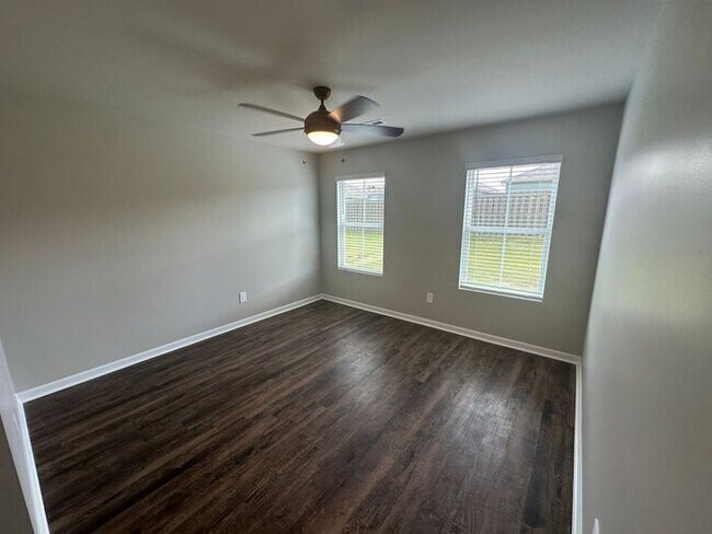 Building Photo - Welcome Home to Cullman! | Stunning 4-Bed, 2-Bath Home with Landscaped Yard