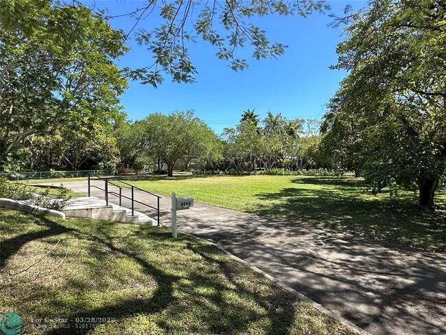 Building Photo - 6205 SW 108th St