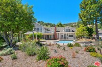 Building Photo - 21663 Ulmus Dr