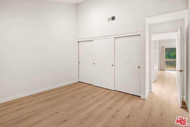 Building Photo - 1566 Michael Ln