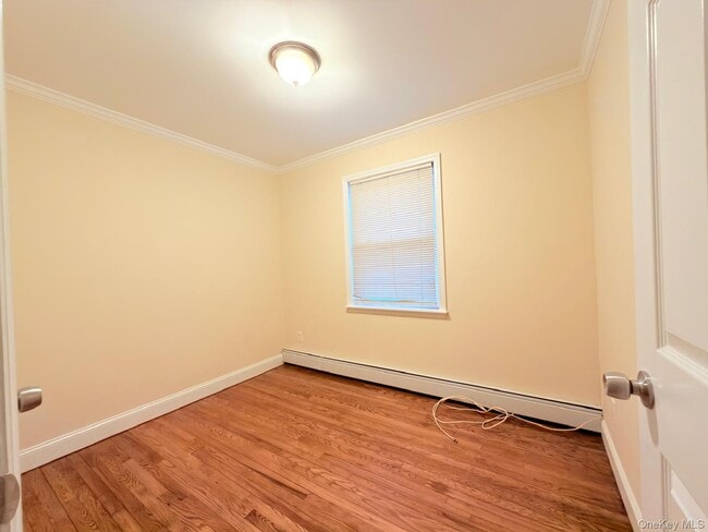 Building Photo - 35 N 16th St