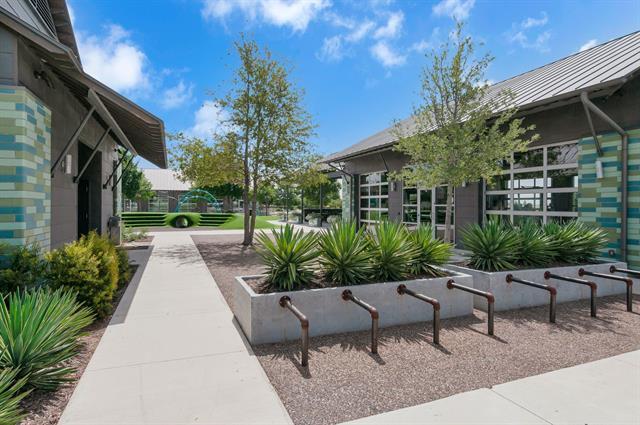Building Photo - 913 Boardwalk Way