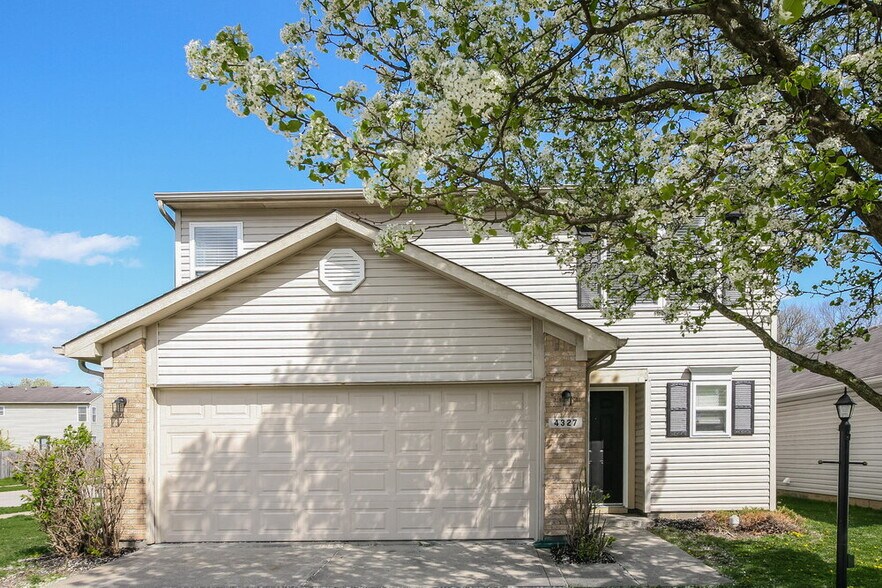 Primary Photo - 4327 Village Trace Dr
