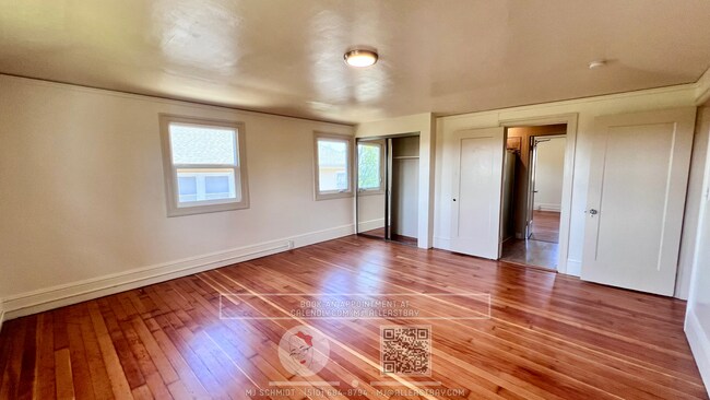 Building Photo - Stately traditional 4 bedroom home located...