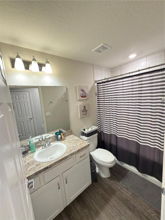 Building Photo - 1088 Zion Dr