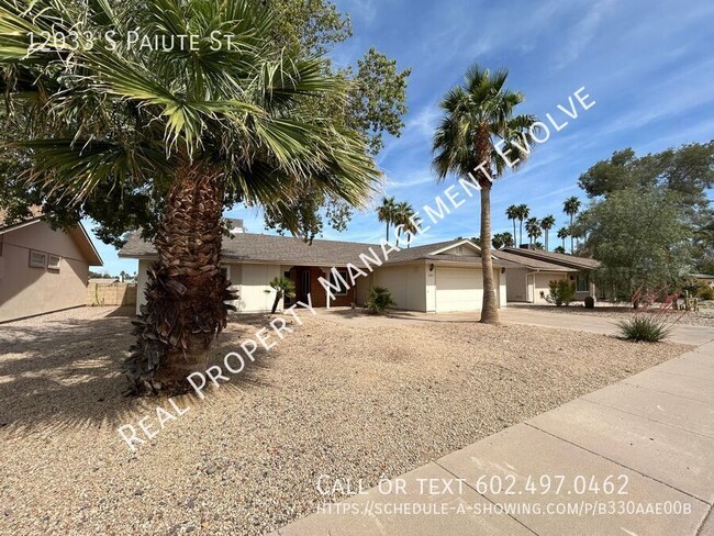 Building Photo - 12033 S Paiute St