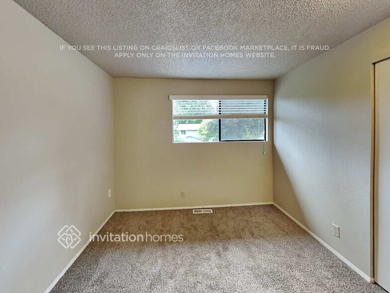 Building Photo - 2506 171st Pl SE