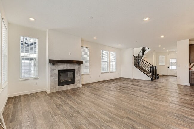 Building Photo - 181 Lullaby Ln