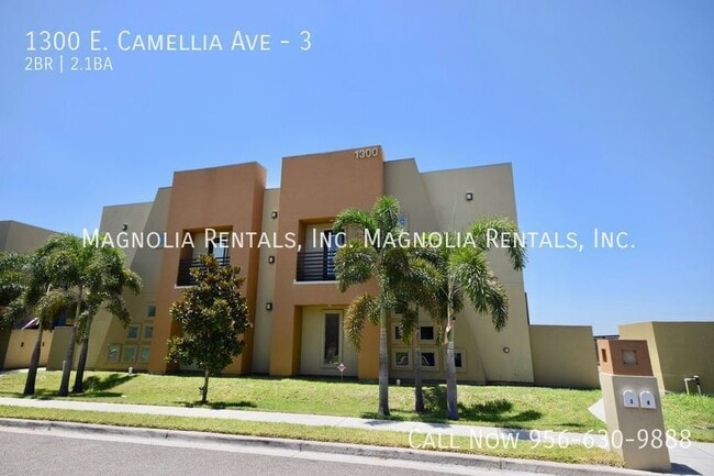 Building Photo - 1300 E Camellia Ave