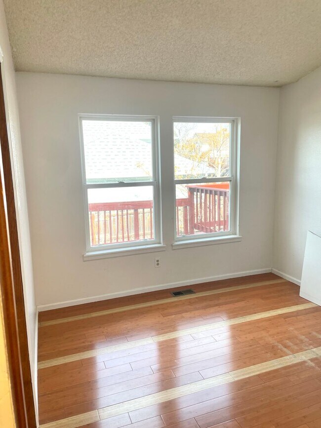 Building Photo - Newly updated home for rent in Seven Hills Neighborhood