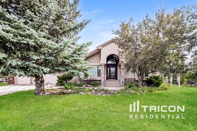 Primary Photo - 1640 Plowman Pl